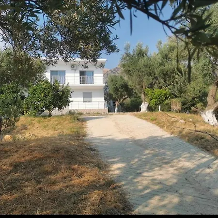 Apartmán Luna Marie Qazim Pali